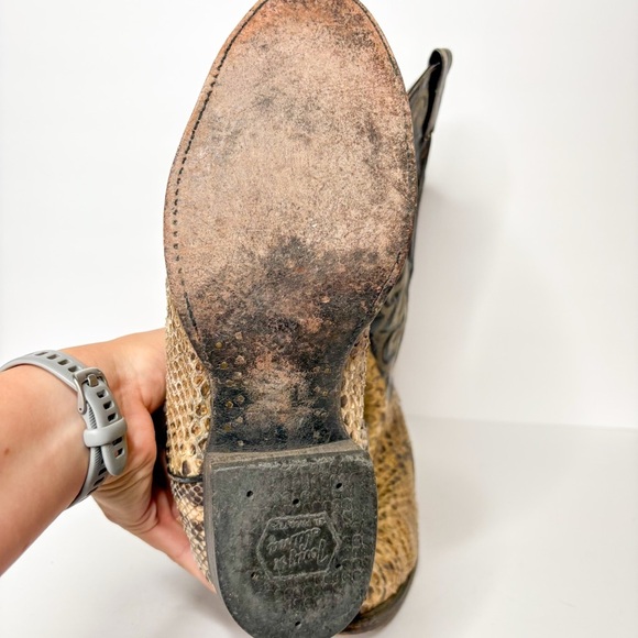 Tony Lama Snakeskin Cowboy Boots with Leather Embroidered Shaft Size 7 Men’s Tan - Picture 7 of 8